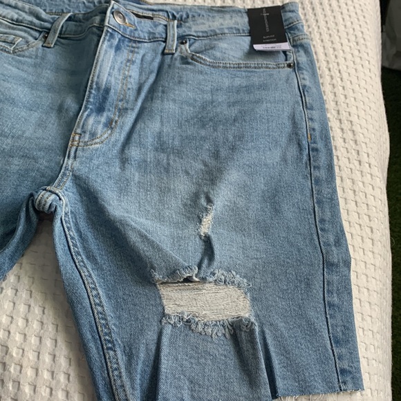 Men’s No Boundaries Slim Fit Stretch Denim Short Size 34 - Picture 2 of 8